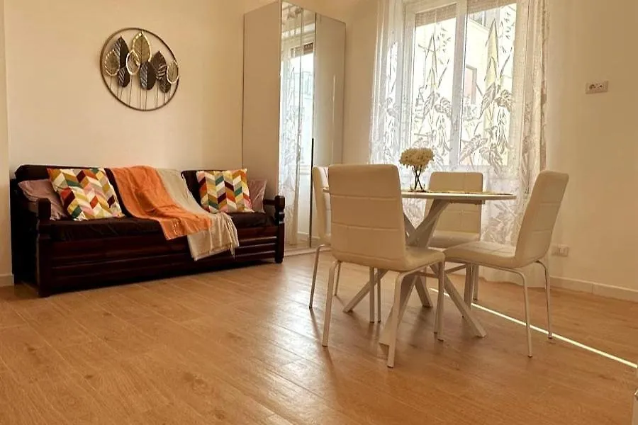 Apartment Sophia Luxury Home Confortevole E In Ottima Posizione Rome